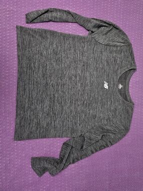 New Balance Women's Dark Heather Gray Crewneck Pullover